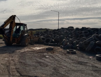 Desazolva Gobierno de Reynosa dren Los Almendros